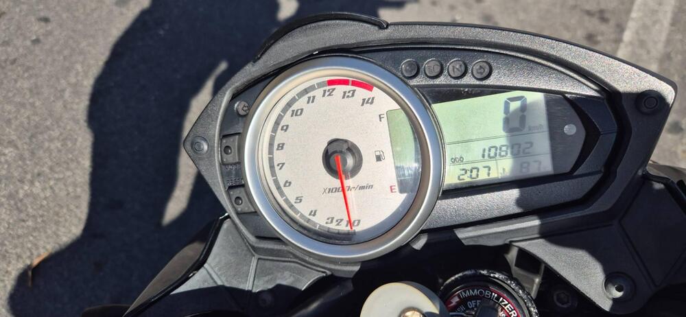 Kawasaki Z 750 (2007 - 14) (3)