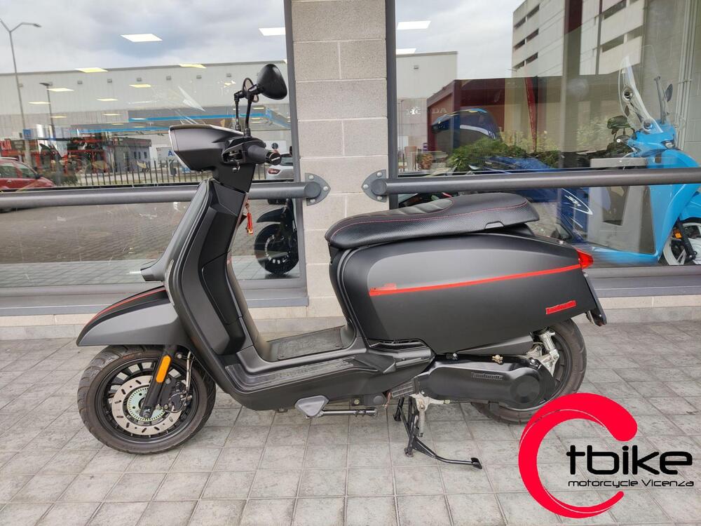 Lambretta V200 Special (2021 - 25) (5)