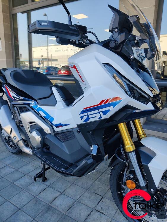 Honda X-ADV 750 Special Edition (2026) (2)