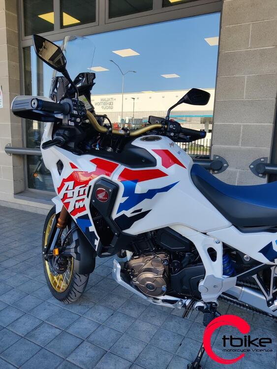 Honda Africa Twin CRF 1100L Adventure Sports DCT (2024 - 25) (2)