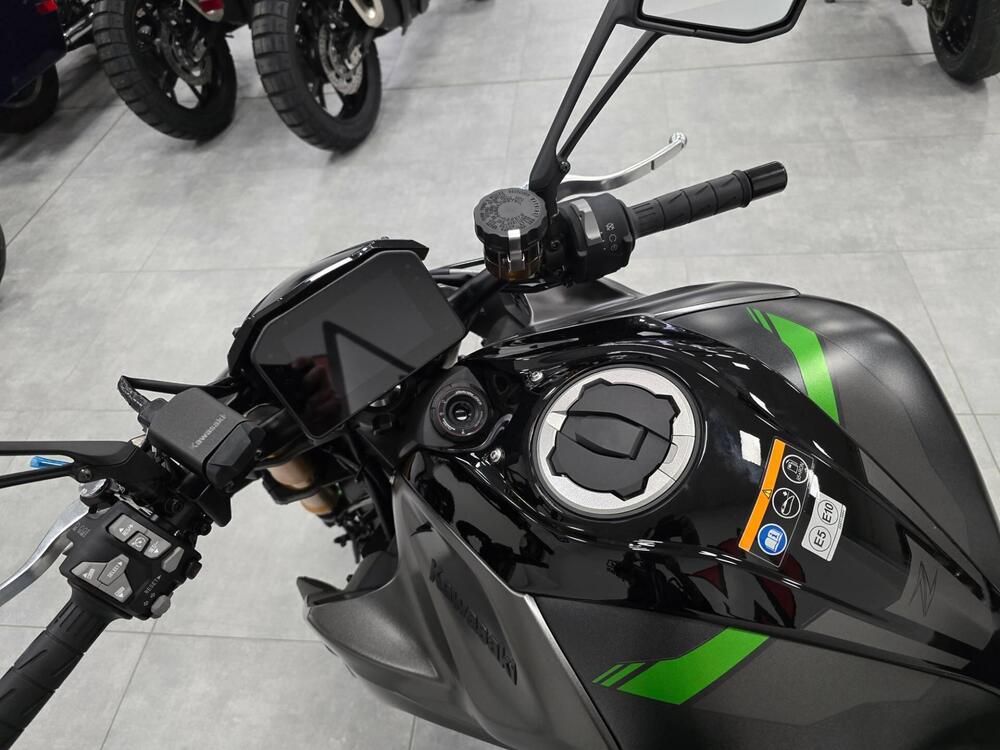 Kawasaki Z 1100 SE (2026) (3)