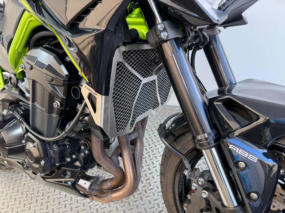 Kawasaki Z 900 Performance (2021 - 24) (2)