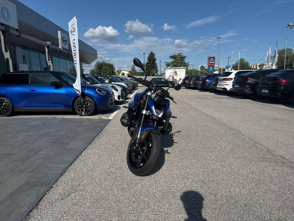 Bmw R 1300 R (2026) (2)