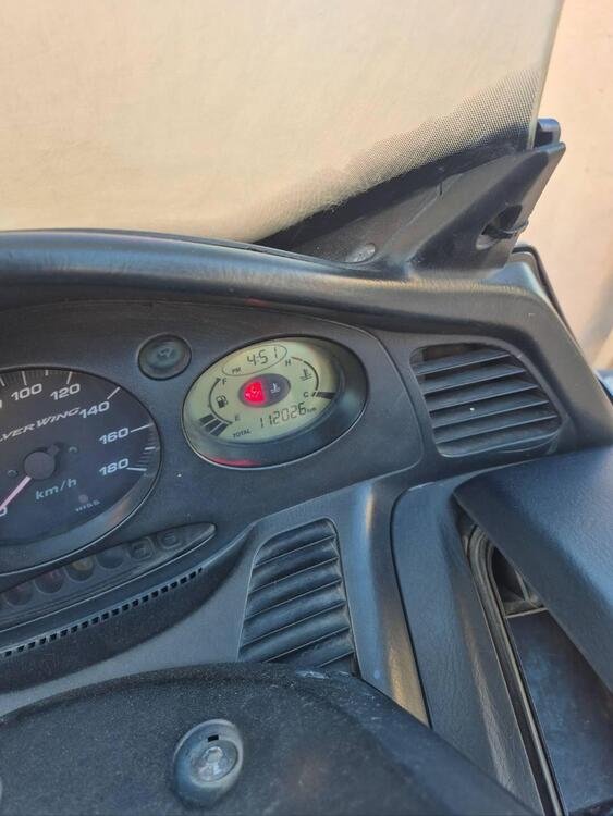 Honda Silver Wing 400 (2006 - 09) (2)