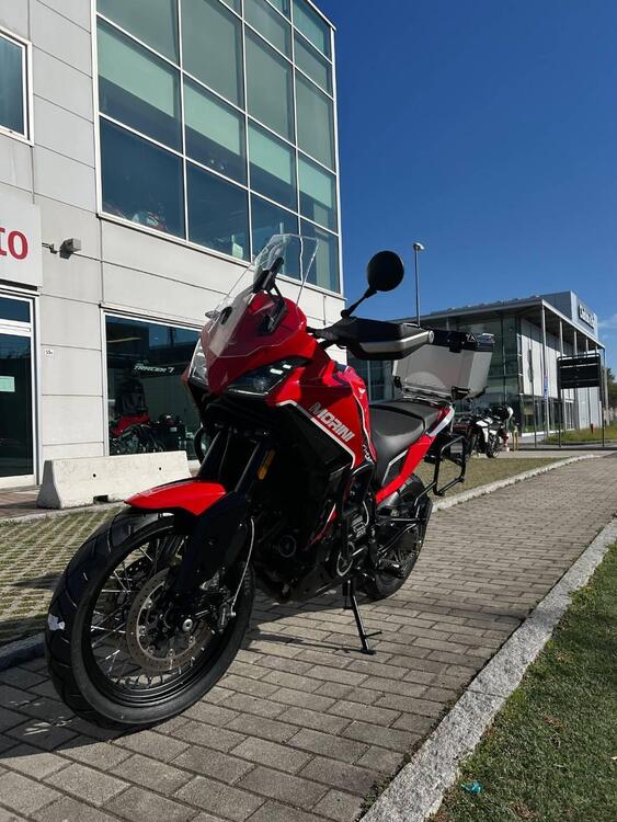 Moto Morini X-Cape 650 (2021 - 25) (3)