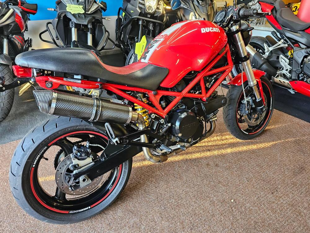 Ducati Monster 695 (2006 - 08) (5)