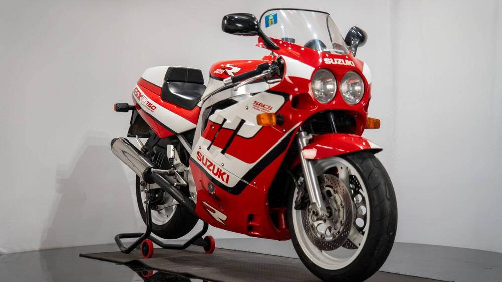 Suzuki GSX-R 750 (5)