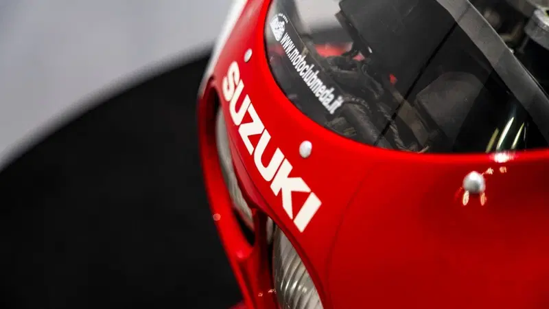 Suzuki GSX-R 750 (11)