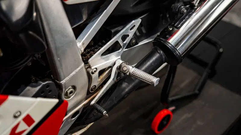 Suzuki GSX-R 750 (15)