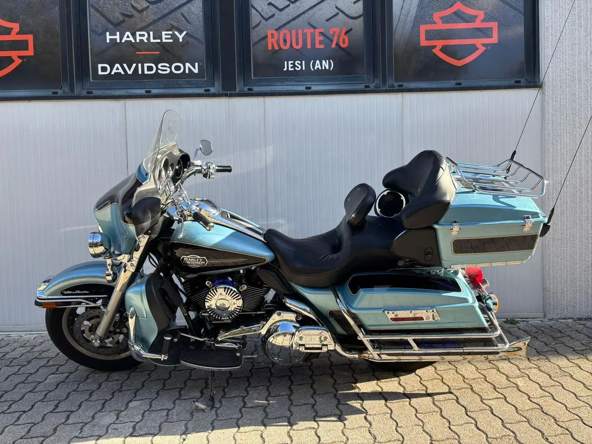 Harley-Davidson 1584 Electra Glide Ultra Classic (2008 - 13) - FLHTCU (3)