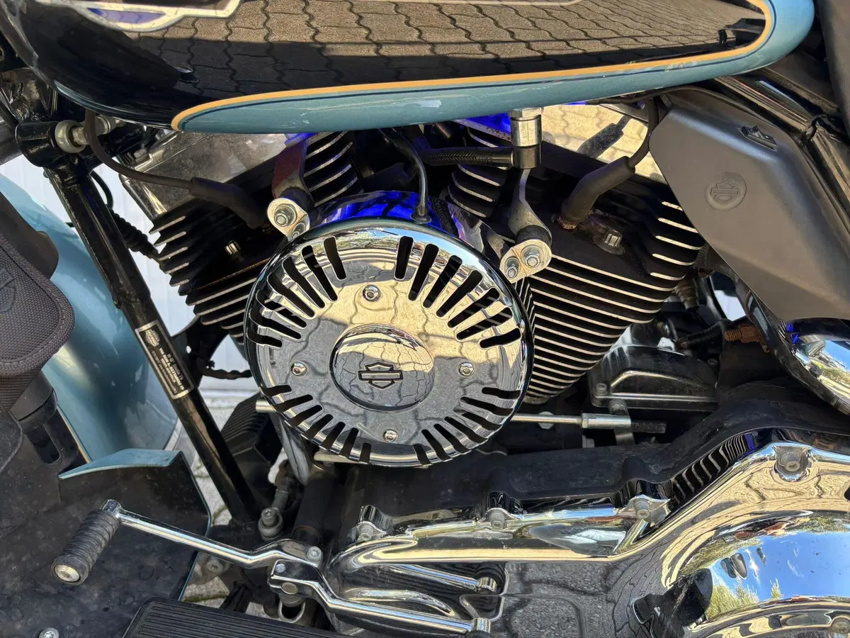 Harley-Davidson 1584 Electra Glide Ultra Classic (2008 - 13) - FLHTCU (4)