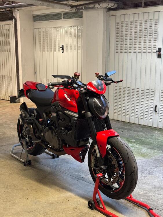 Ducati Monster 937 + (2021 - 25) (4)