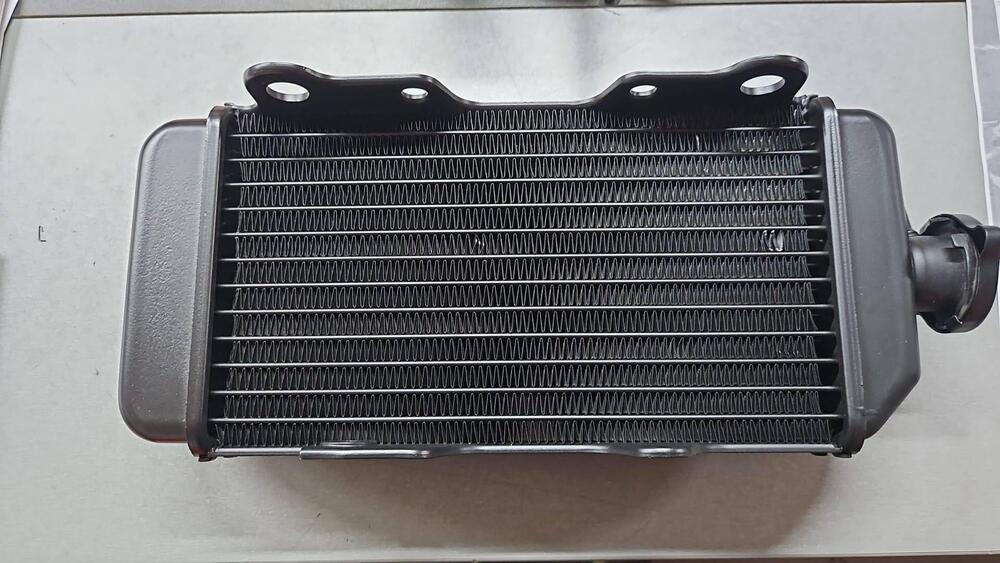 19010KAK902 Radiatore CRM 125 Honda (2)