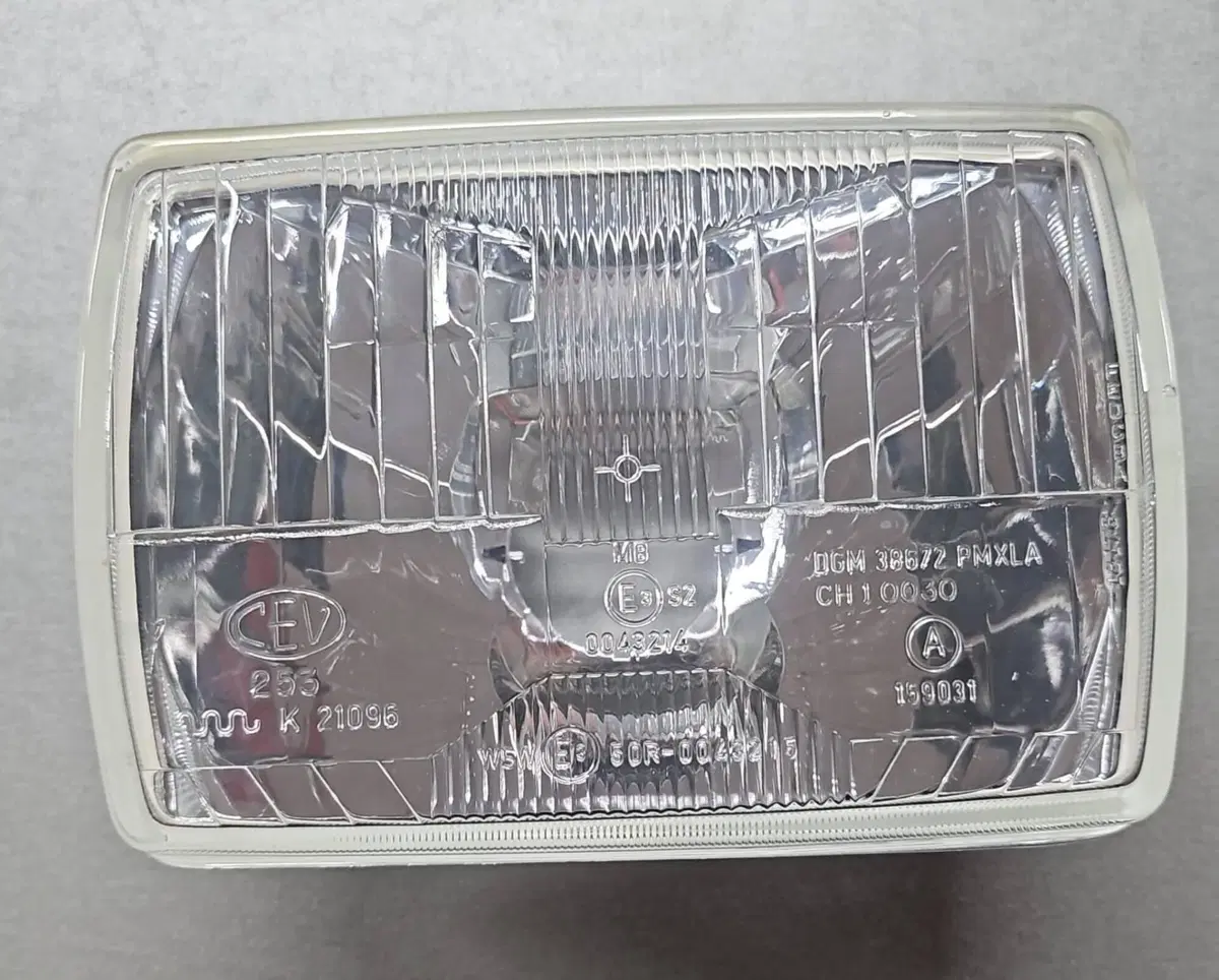 33120KR1860 Faro anteriore NS 125 Honda (2)