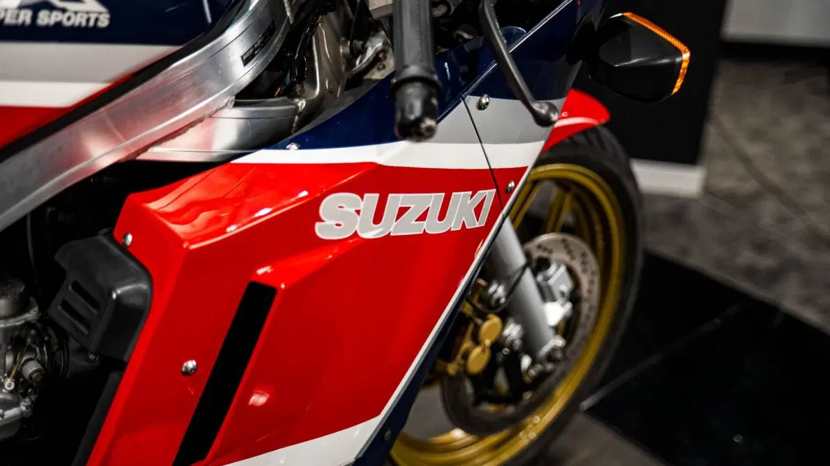 Suzuki GSX-R 1100 (15)