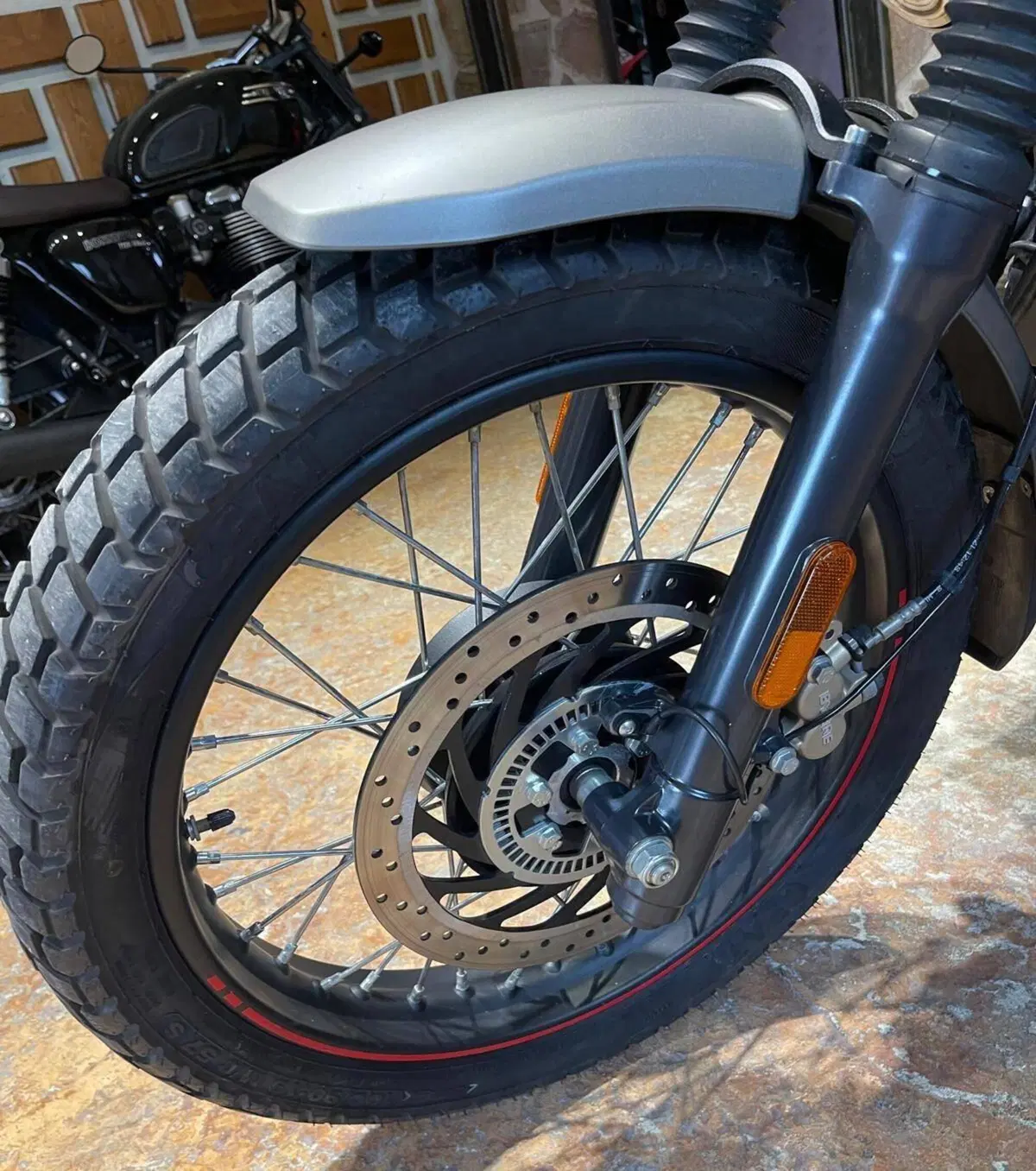 Royal Enfield Himalayan 411 (2021 - 24) (10)