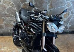 Triumph Speed Triple 1050 (2005 - 11) usata