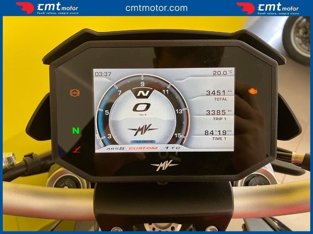 MV Agusta Brutale 800 Rosso (2021 - 23) (5)