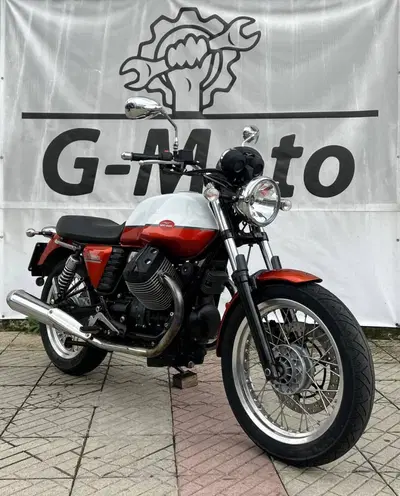 Moto Guzzi V7 Classic (2008 - 12) usata