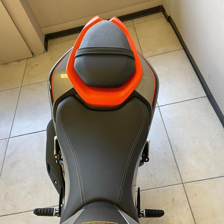 QJ Motor SRK 125 S (2025) (5)