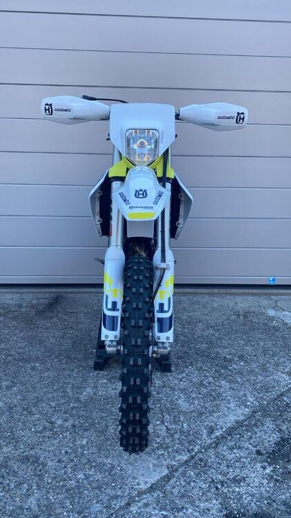 Husqvarna FE 350 (2023) (2)