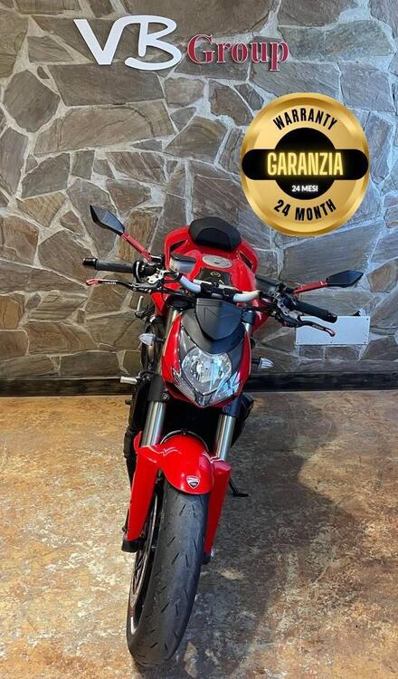 Ducati Streetfighter (2009 - 12) (4)