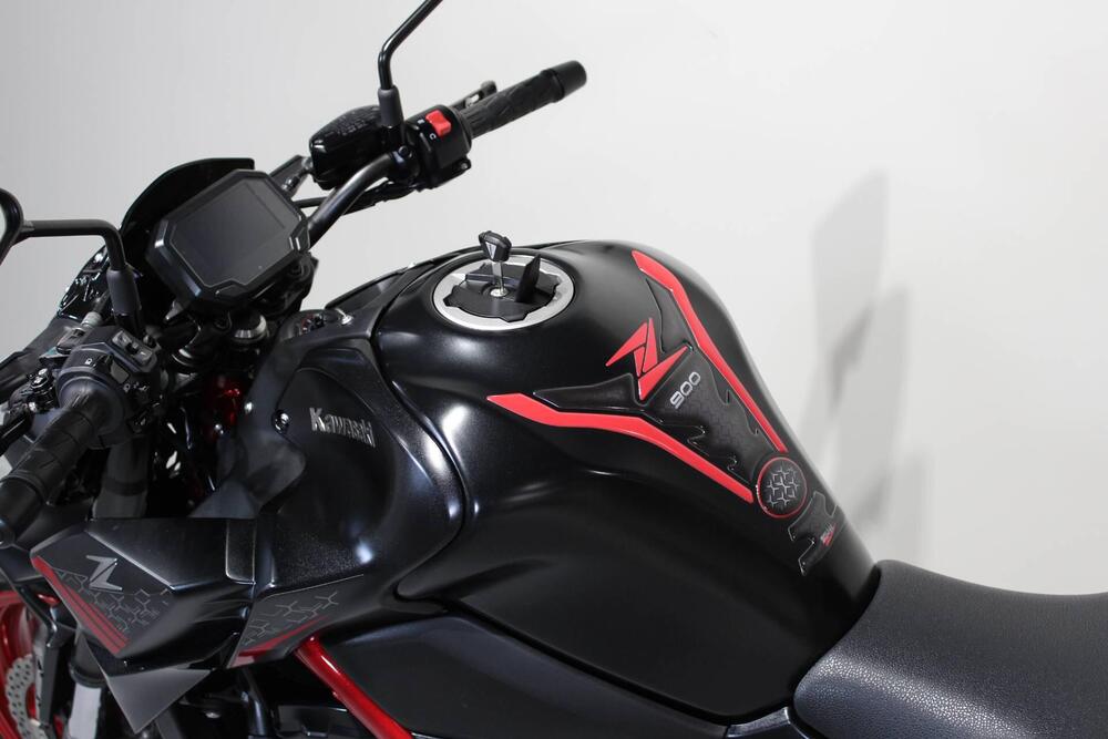 Kawasaki Z 900 (2021 - 24) (5)