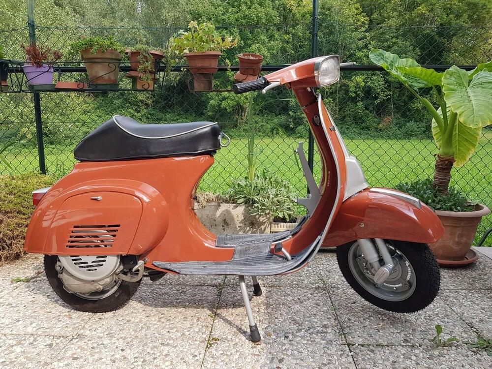 Piaggio Vespa 50 special