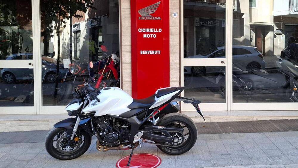 Honda CB 1000 Hornet (2025) (2)