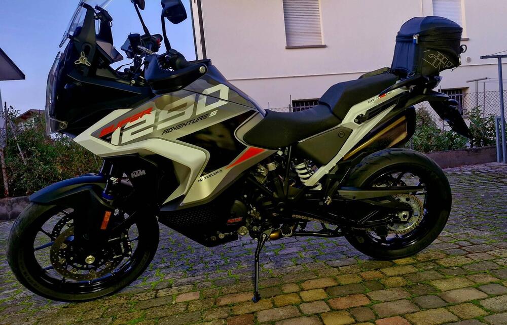 KTM 1290 Super Adventure S (2022 - 25)
