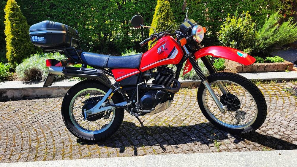 Yamaha XT 400