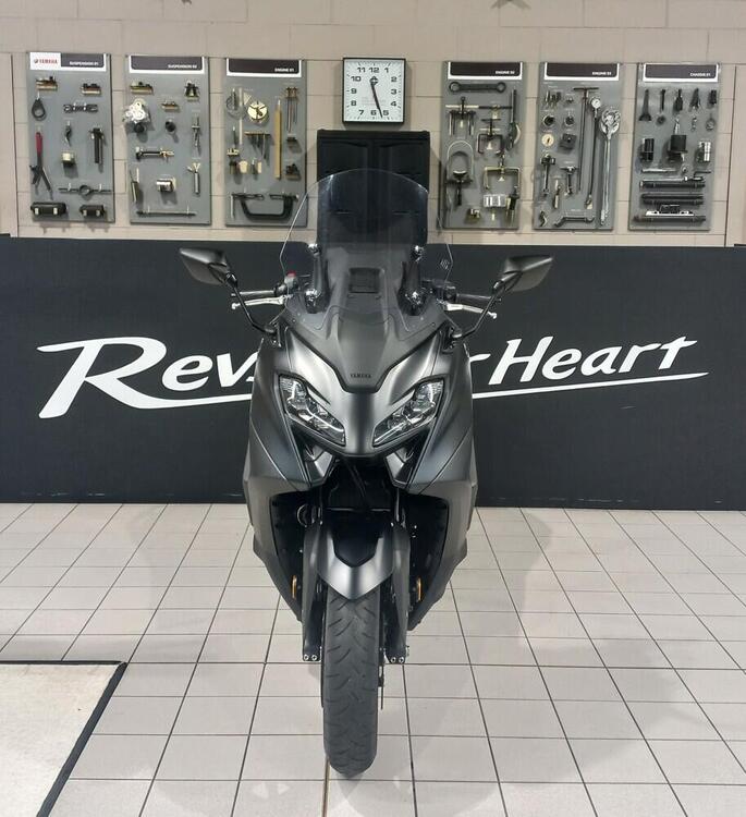 Yamaha T-Max 560 (2022 - 24) (3)