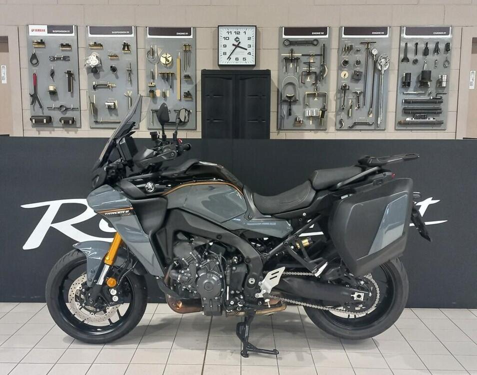 Yamaha Tracer 9 GT+ (2023 - 24) (2)