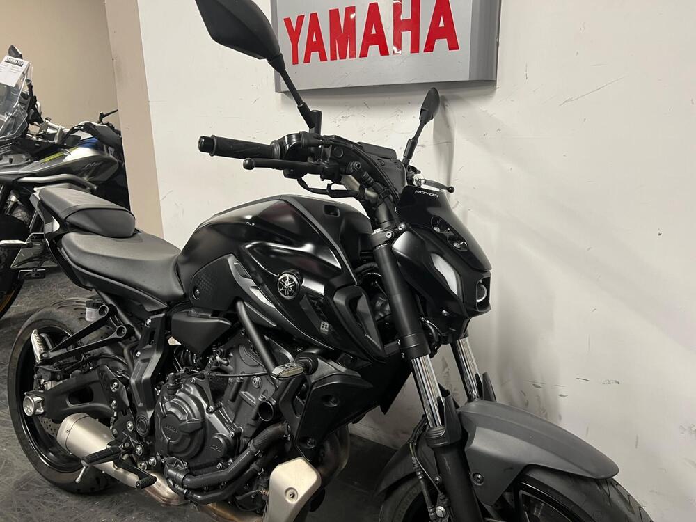 Yamaha MT-07 (2021 - 24) (2)
