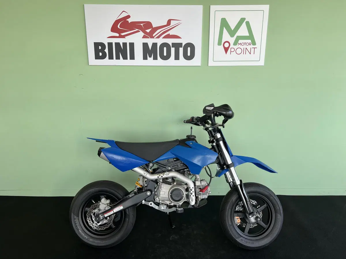 YCF SM 125 (2021 - 23)