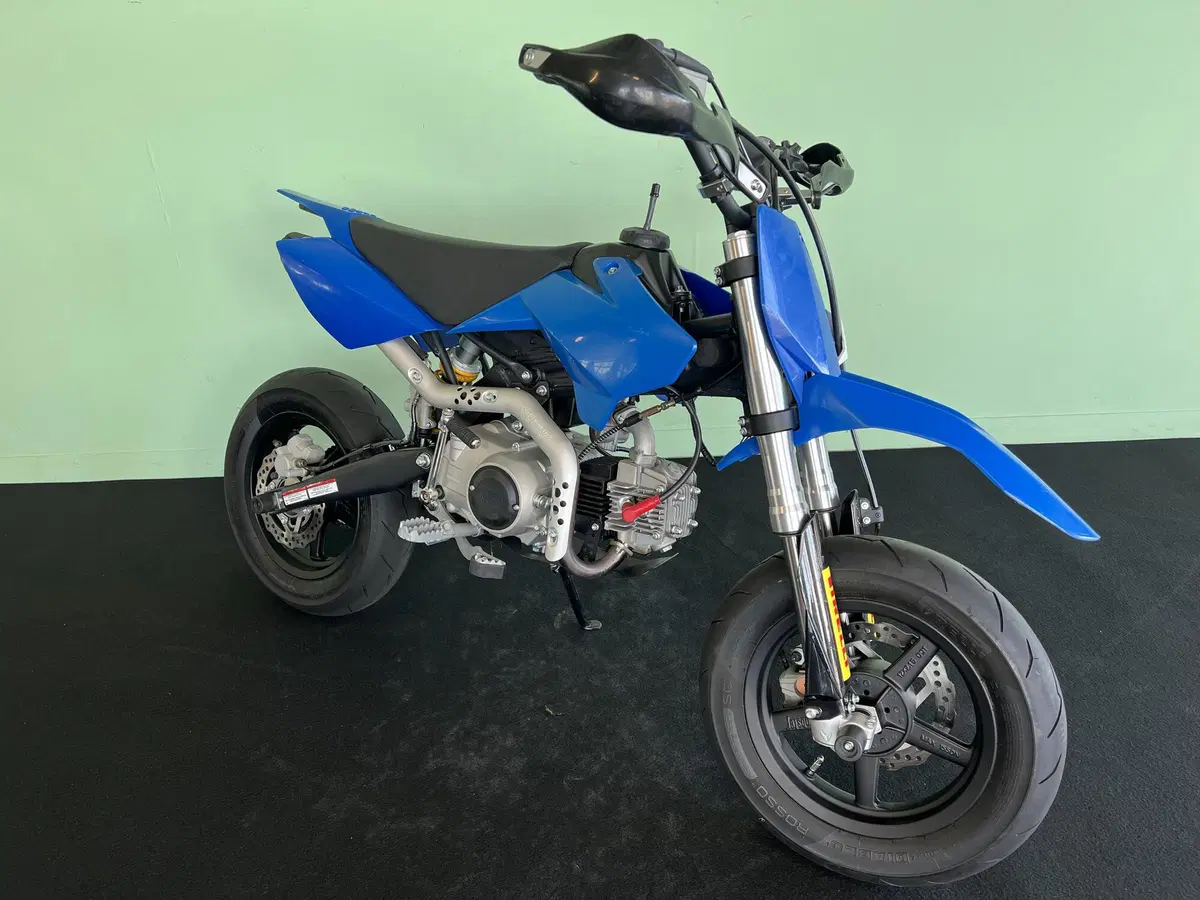 YCF SM 125 (2021 - 23) (2)