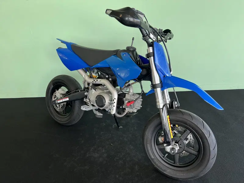 YCF SM 125 (2021 - 23) (2)