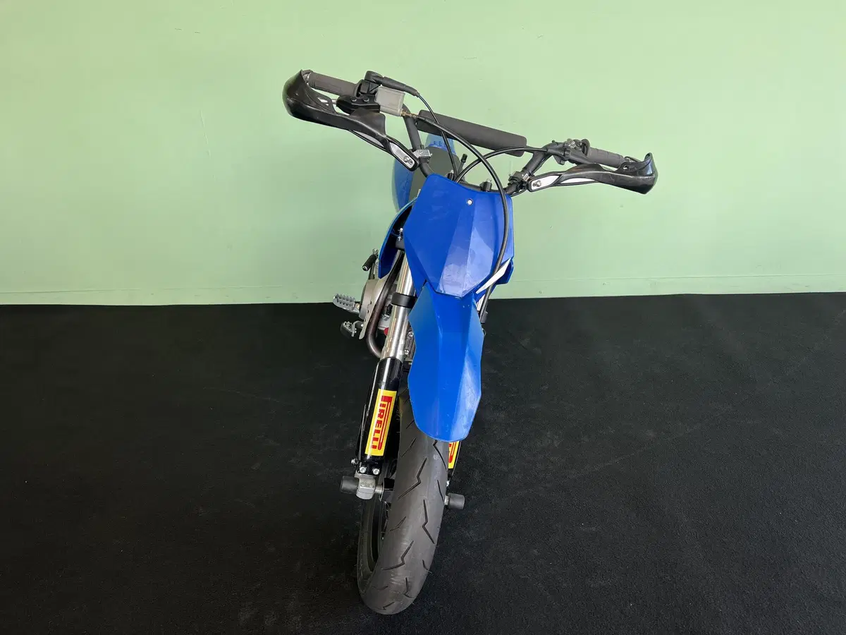 YCF SM 125 (2021 - 23) (3)
