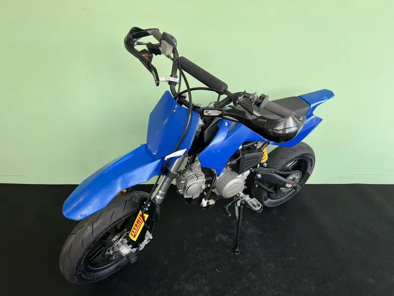 YCF SM 125 (2021 - 23) (4)