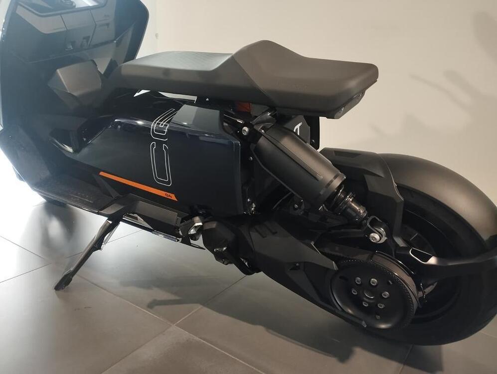 Bmw CE 04 (2021 - 25) (3)