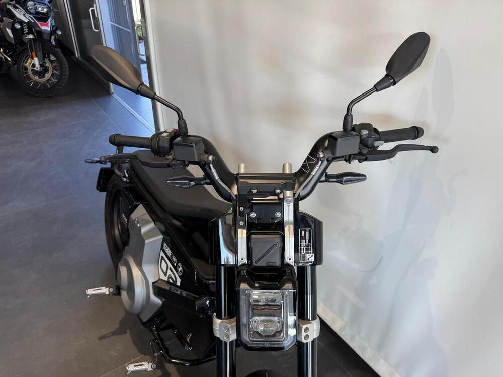 Bmw CE 02 AM (2024 - 25) (4)