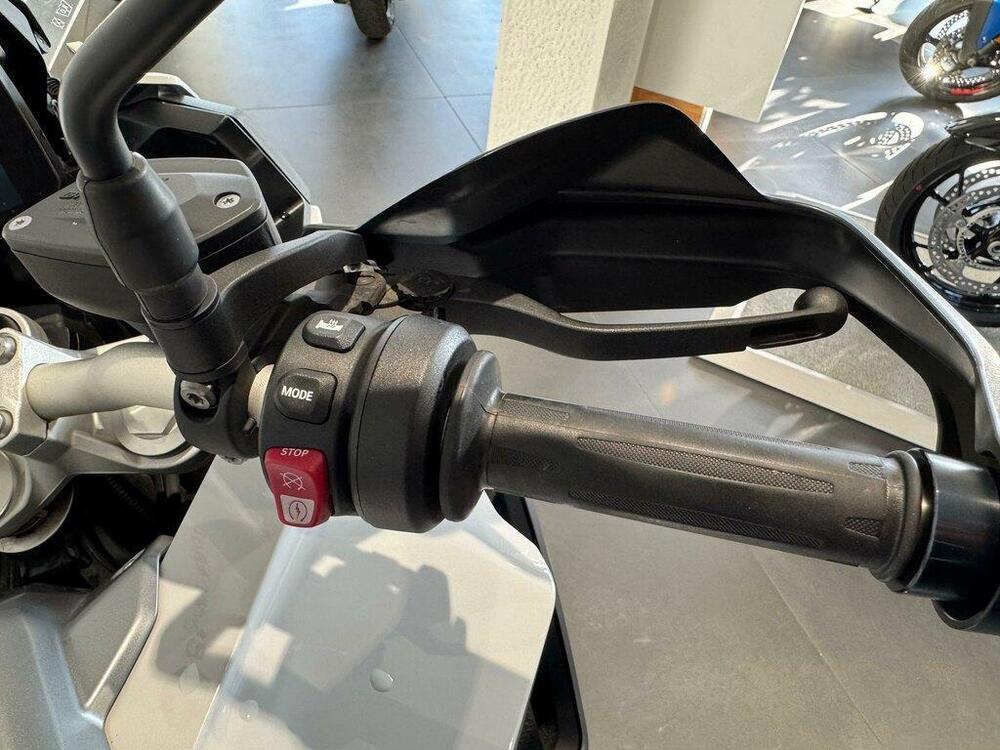 Bmw F 900 XR (2020 - 24) (5)