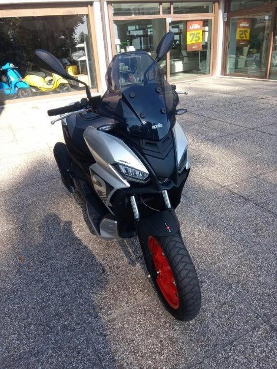 Aprilia SR GT 200 Sport (2022 - 24) (3)