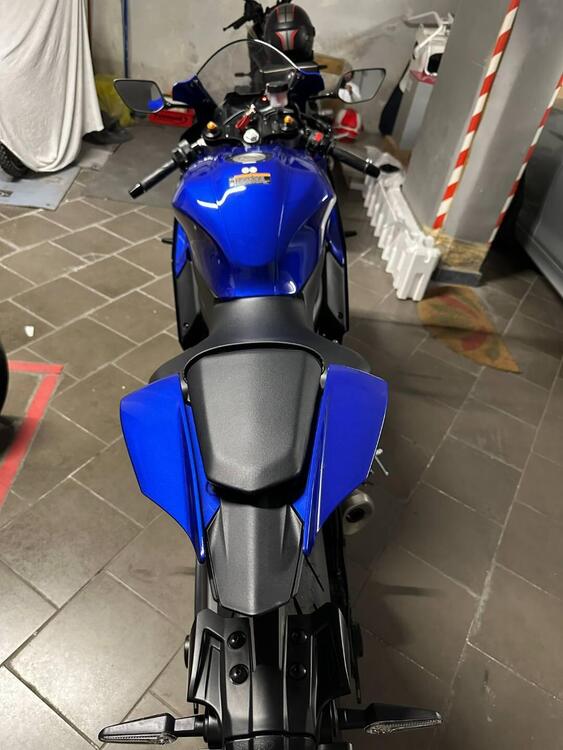 Yamaha YZF R7 (2021 - 25) (3)