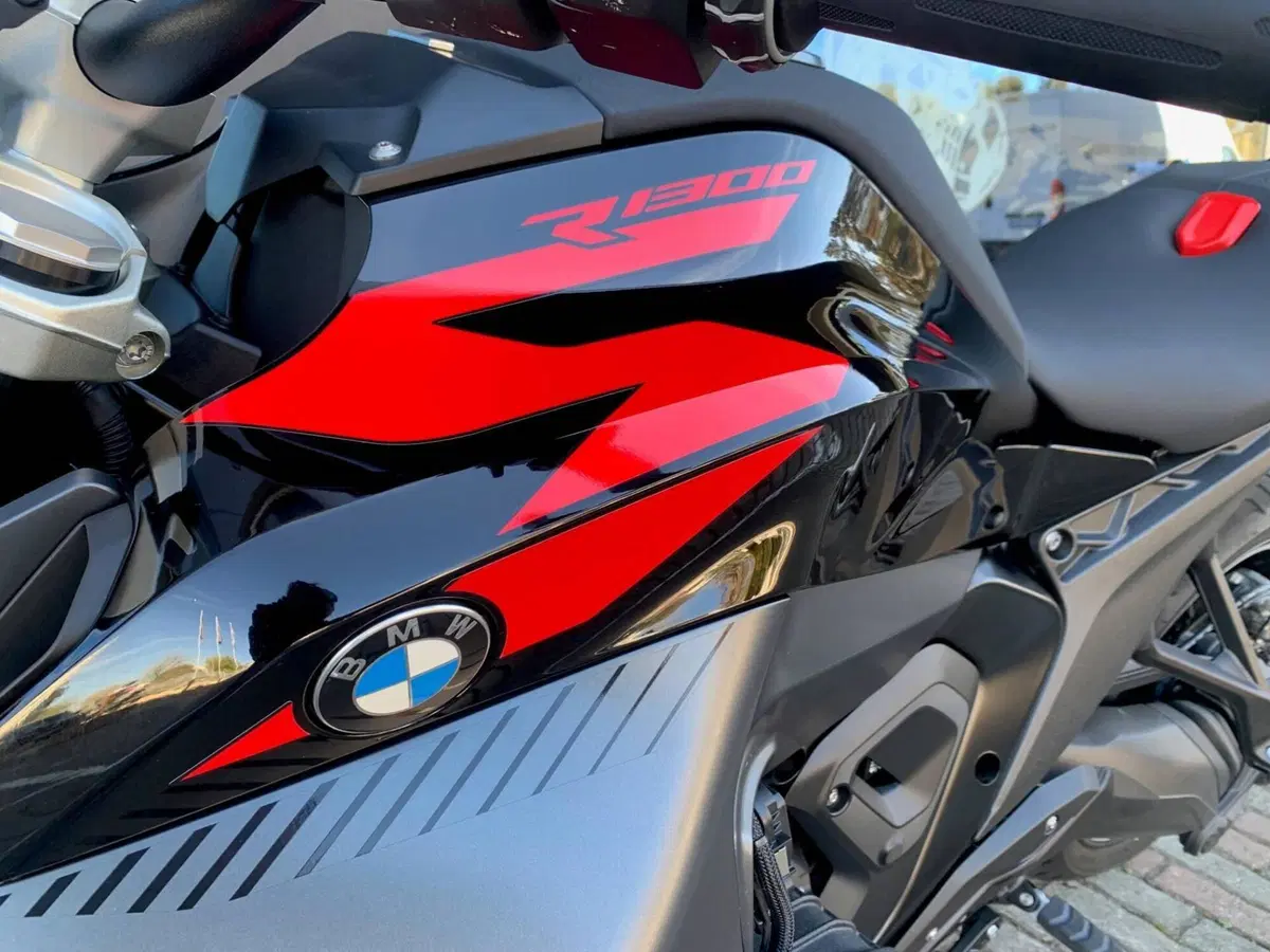 Bmw R 1300 R (2026) (4)