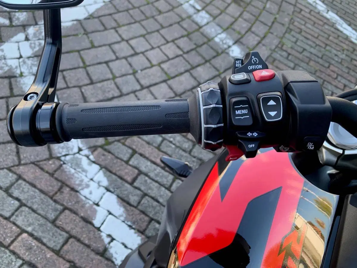 Bmw R 1300 R (2026) (10)