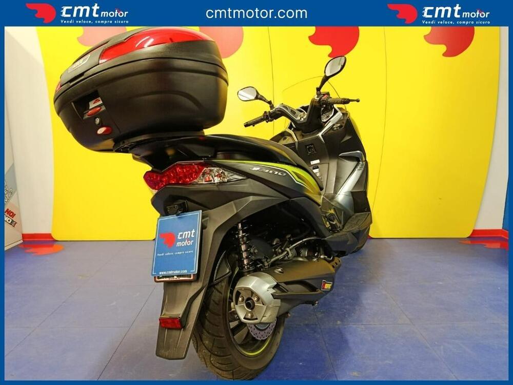 Kawasaki J 300 (2017 - 21) (4)