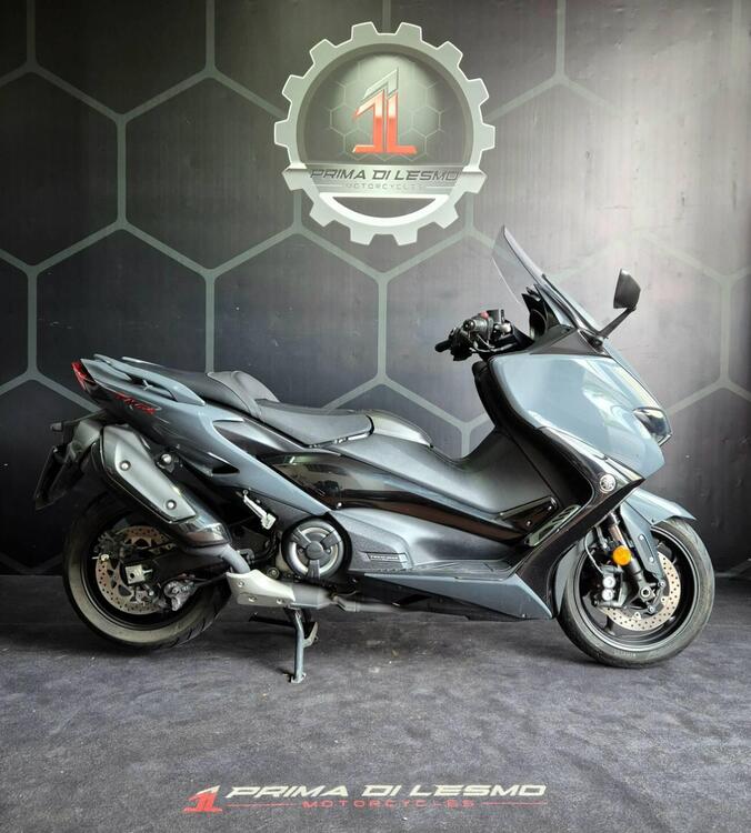 Yamaha T-Max 560 Tech Max (2021)