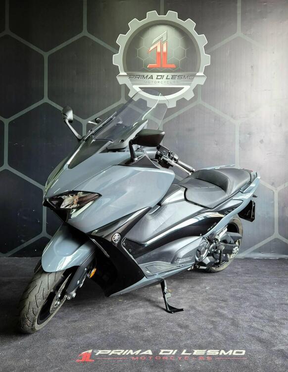 Yamaha T-Max 560 Tech Max (2021) (3)