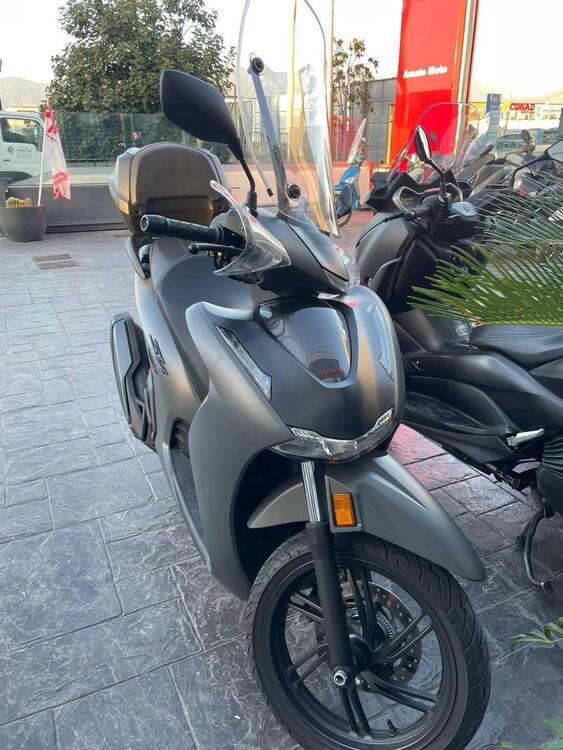 Honda SH 350i Sport (2025)